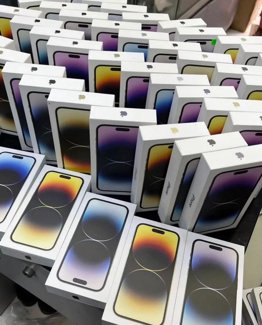 iPhone Pallets - Image 4